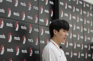 这很“瀚森”！杨瀚森：电视机前的球迷 看好球吃好饭下好菜