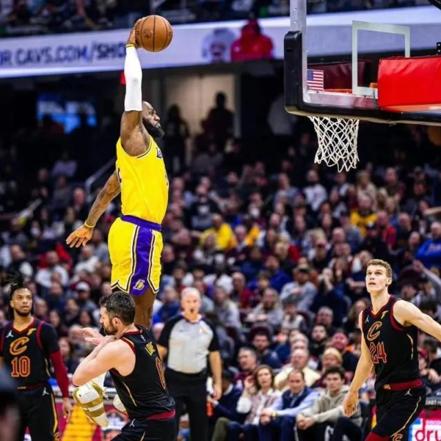 1656129441292043366.jpg 22624-7egr49undefined.webp.jpg